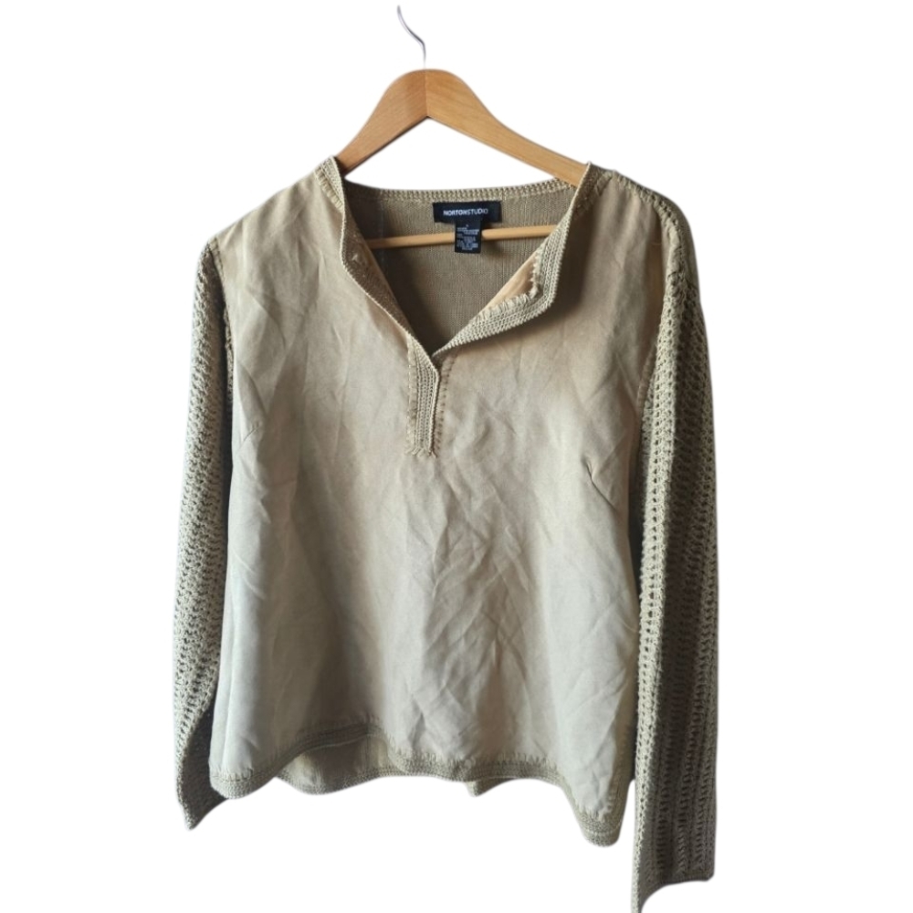 Norton Studio Vintage Tan Taupe Pull Over Top with Sweater Accents Size Large